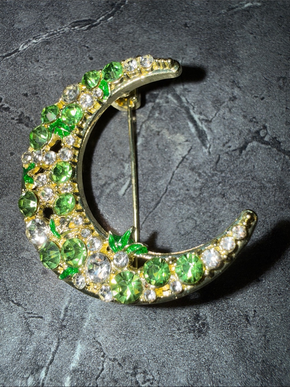 Green Crystal Crescent Moon Brooch - Brand:
